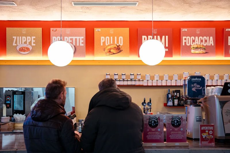 Italy - chicken road online